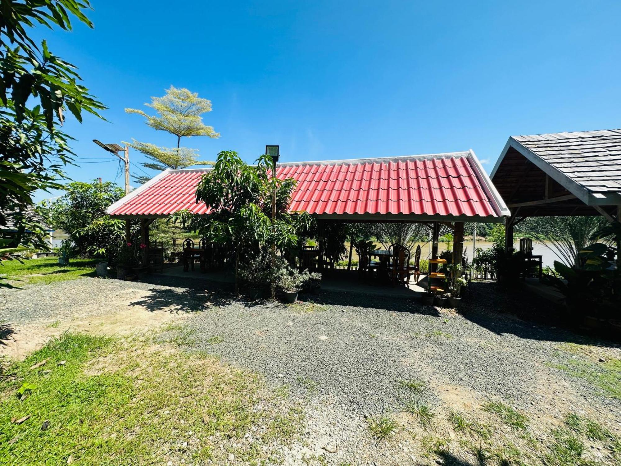 Kingkham Riverside Hotel Λουάνγκ Πραμπάνγκ Εξωτερικό φωτογραφία