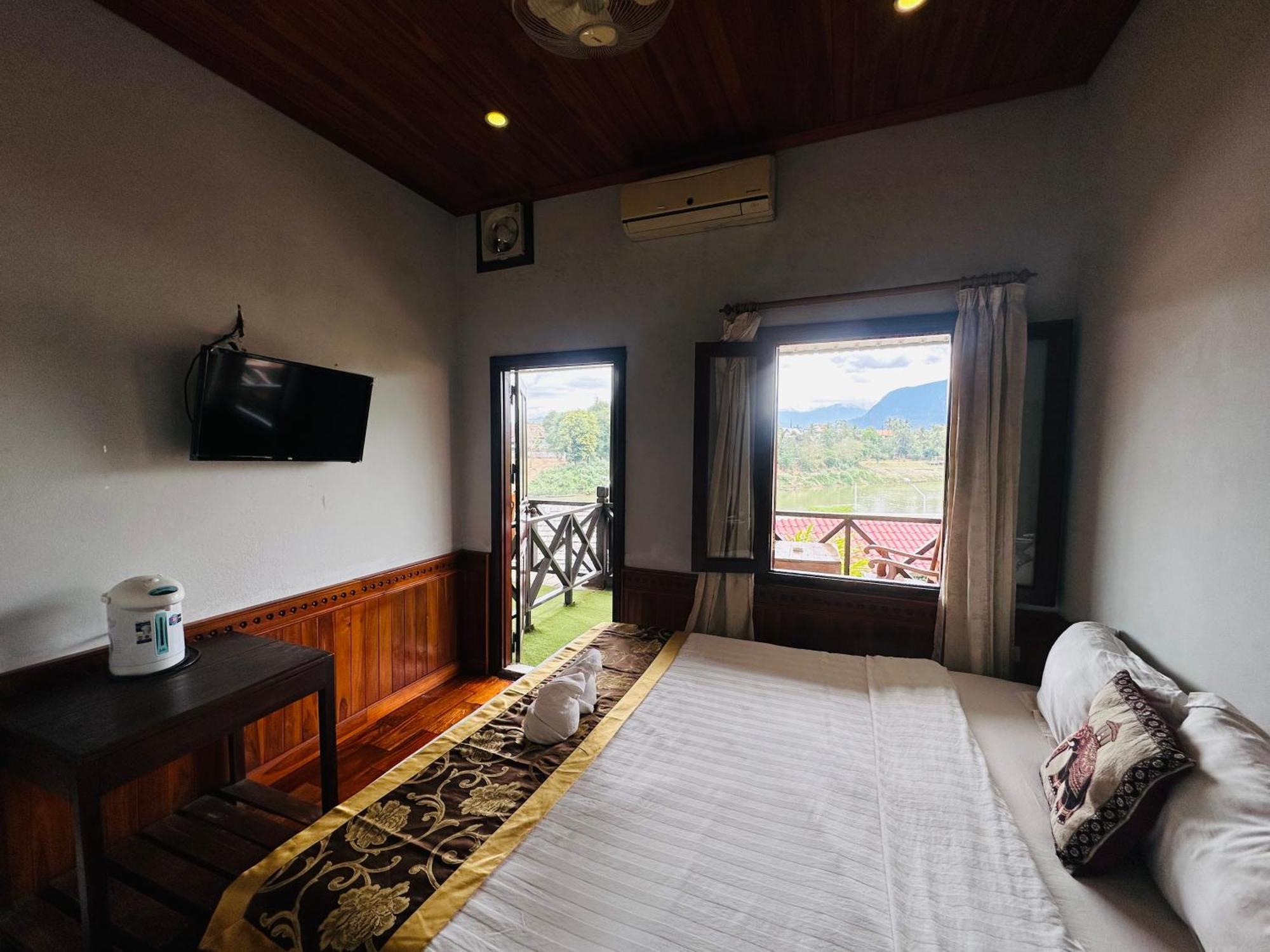 Kingkham Riverside Hotel Λουάνγκ Πραμπάνγκ Εξωτερικό φωτογραφία