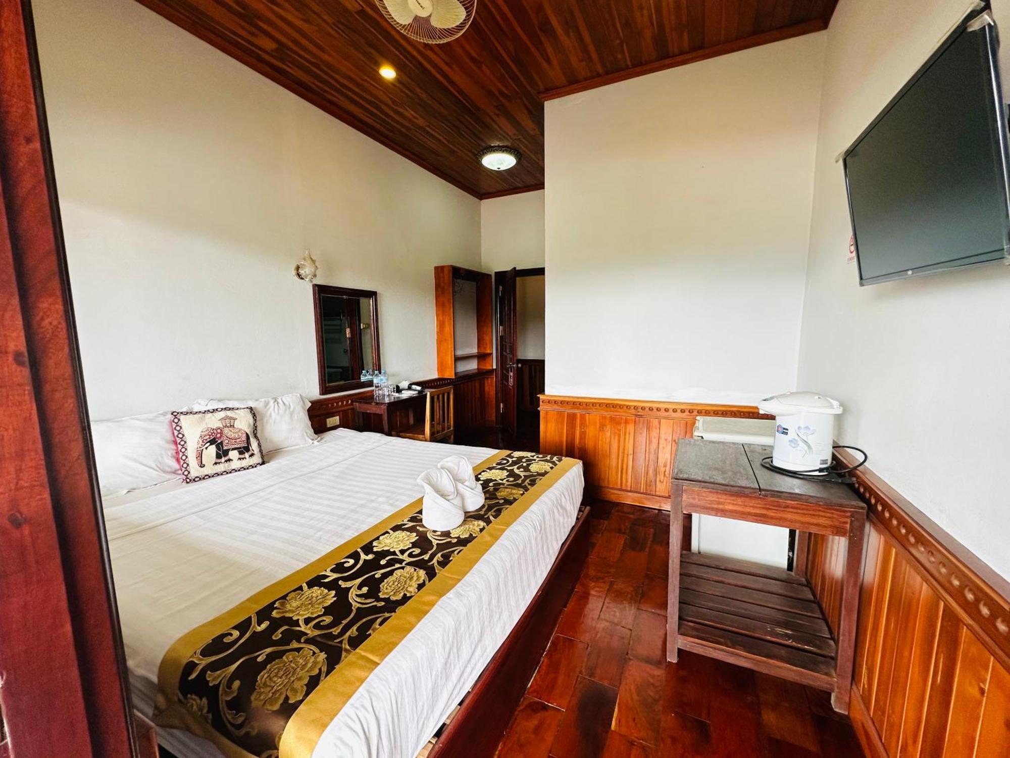 Kingkham Riverside Hotel Λουάνγκ Πραμπάνγκ Εξωτερικό φωτογραφία